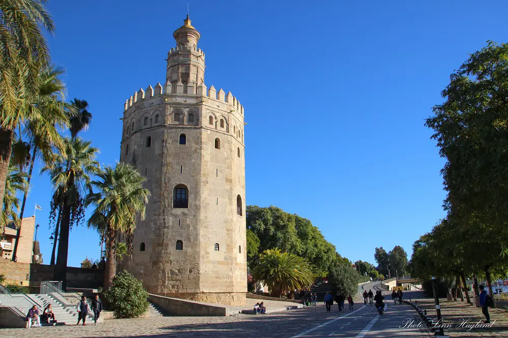 To do in Seville - Visit Torre del Oro