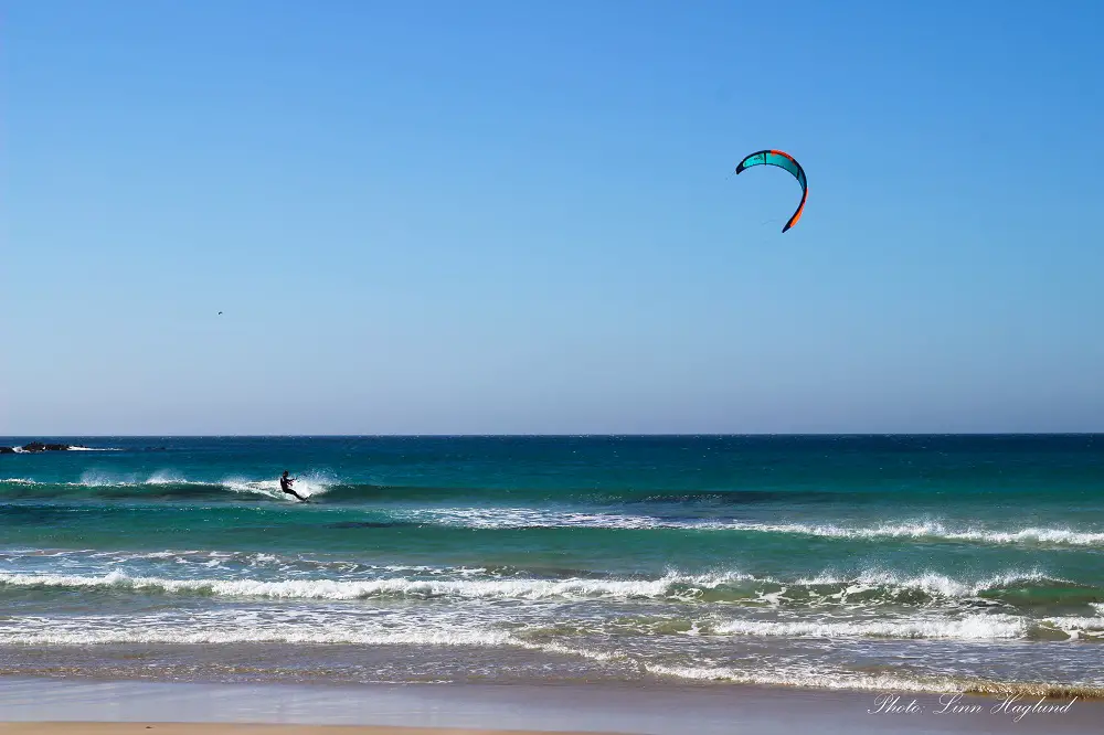 Kitesurfing in Tarifa beach
