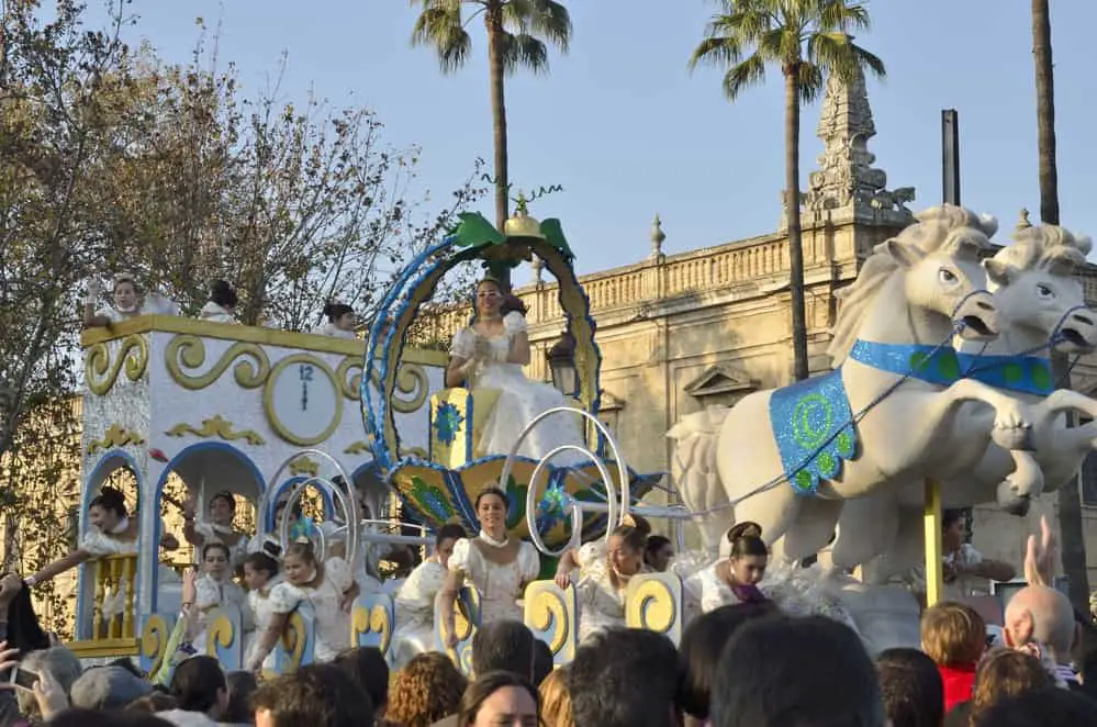 Reyes processions in Seville for free
