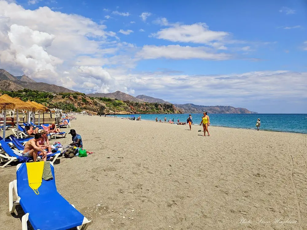 Beaches in Nerja - Burriana