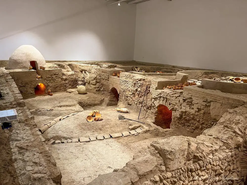 Old ovens where they burned pottery at the Alfar Romano Lucena.